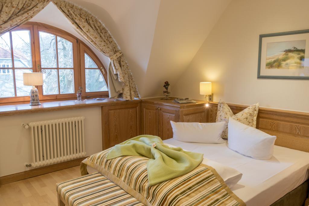 Romantik Hotel Fischerwiege Ahrenshoop Bagian luar foto