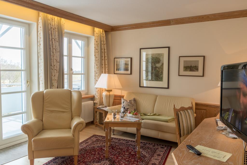 Romantik Hotel Fischerwiege Ahrenshoop Bagian luar foto