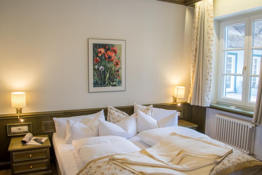 Romantik Hotel Fischerwiege Ahrenshoop Bagian luar foto