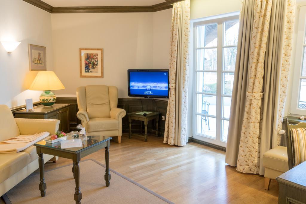 Romantik Hotel Fischerwiege Ahrenshoop Bagian luar foto