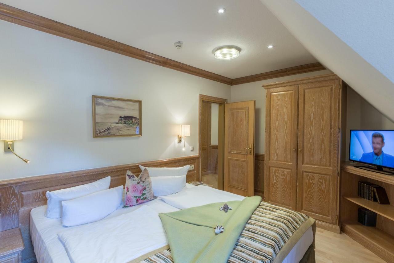 Romantik Hotel Fischerwiege Ahrenshoop Bagian luar foto